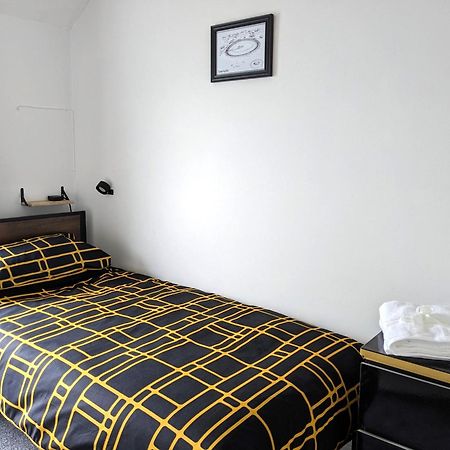 Heart Of Belfast With Private Garden Villa ภายนอก รูปภาพ