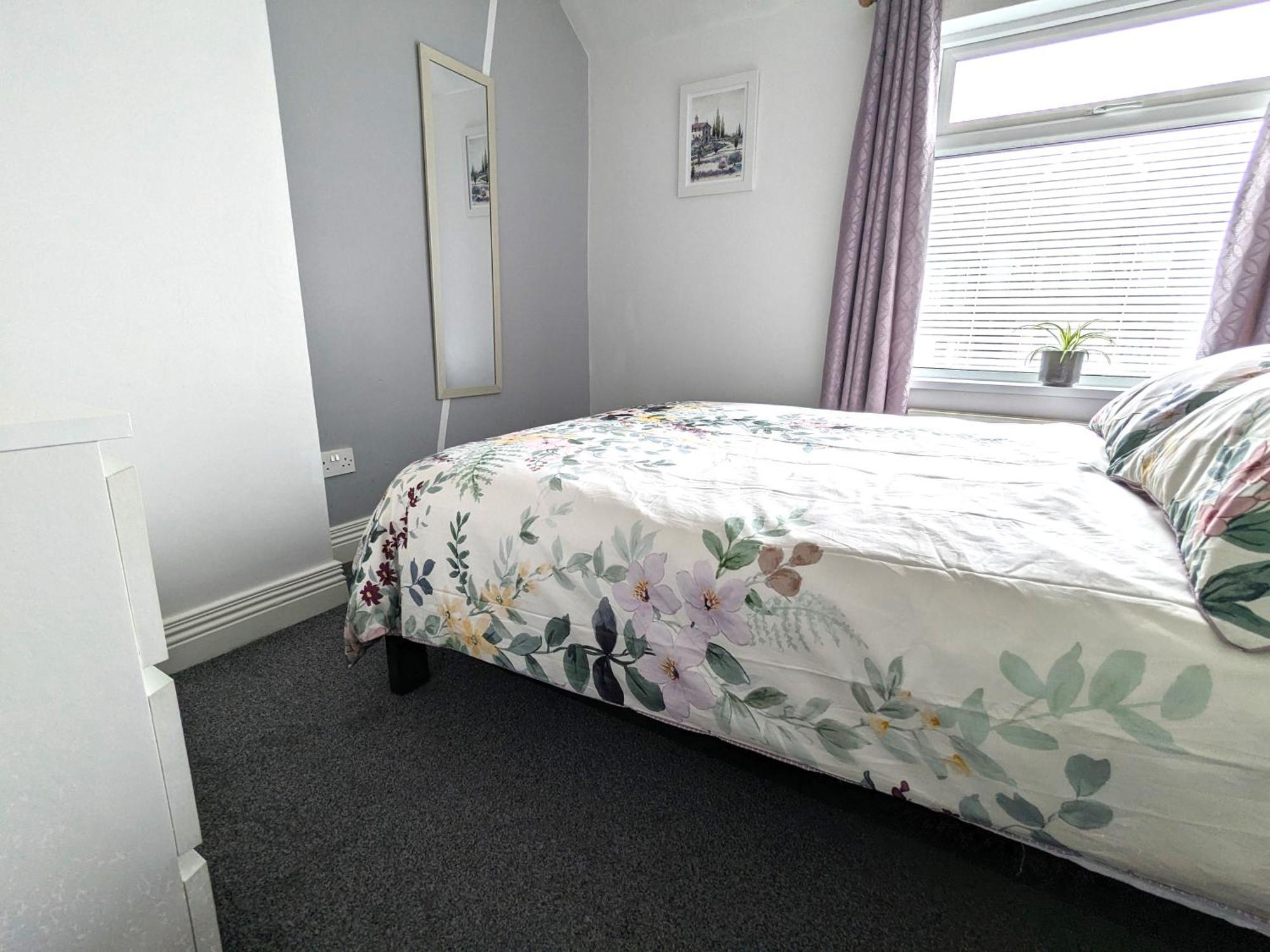 Heart Of Belfast With Private Garden Villa ภายนอก รูปภาพ