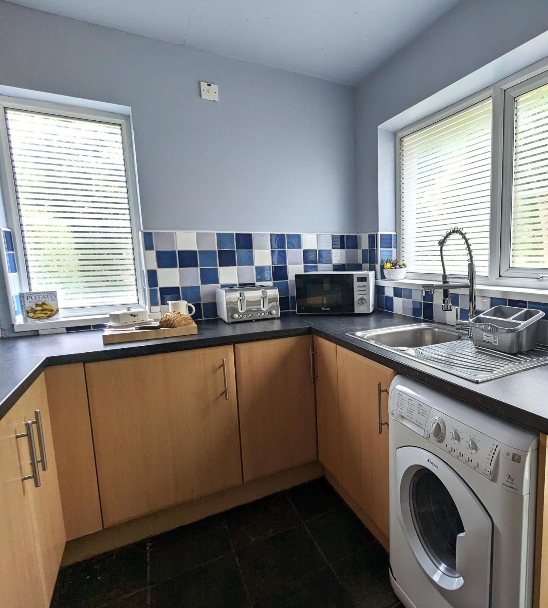 Heart Of Belfast With Private Garden Villa ภายนอก รูปภาพ