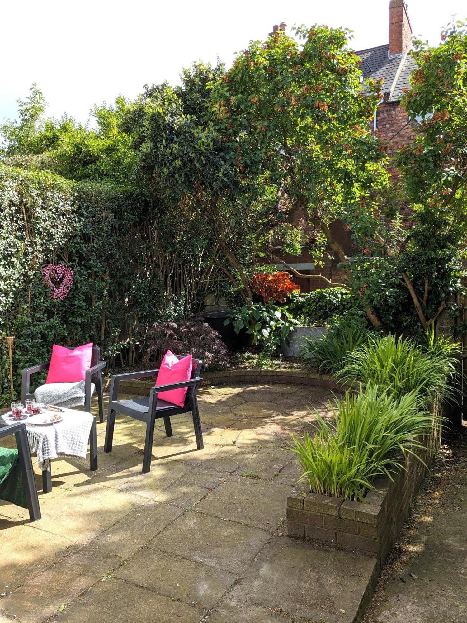 Heart Of Belfast With Private Garden Villa ภายนอก รูปภาพ